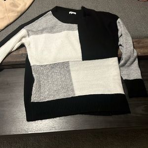 Women’s white birch sweater size L